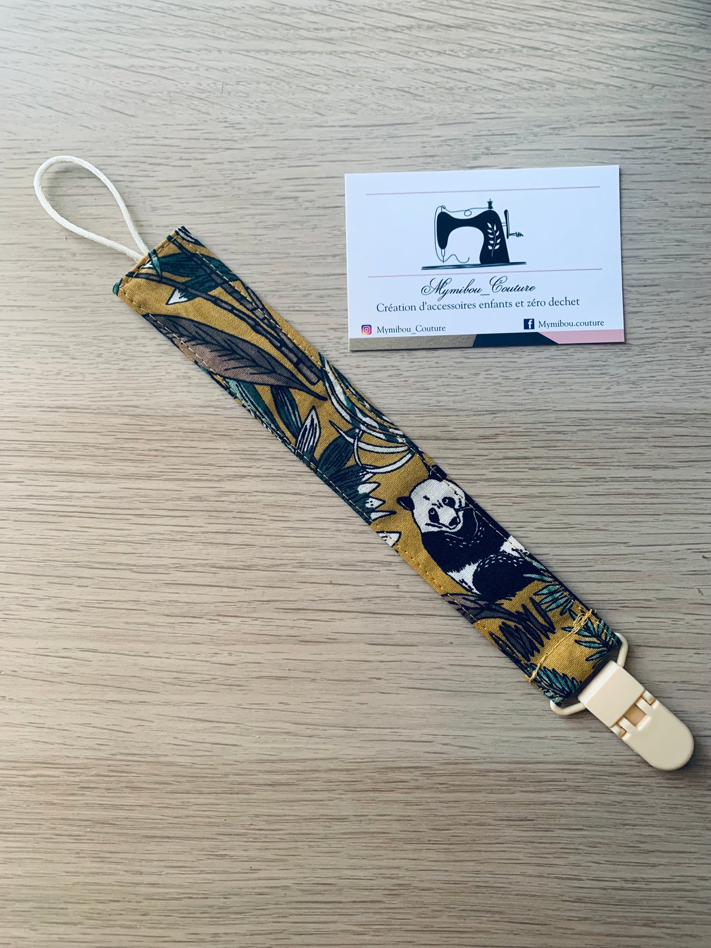 Attache tétine personnalisé