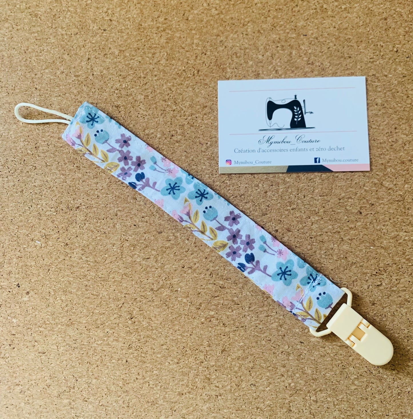 Attache tétine personnalisé