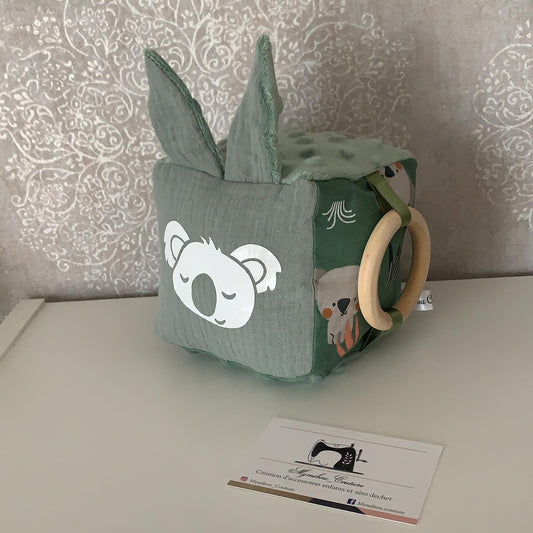 Cube d’éveil koala